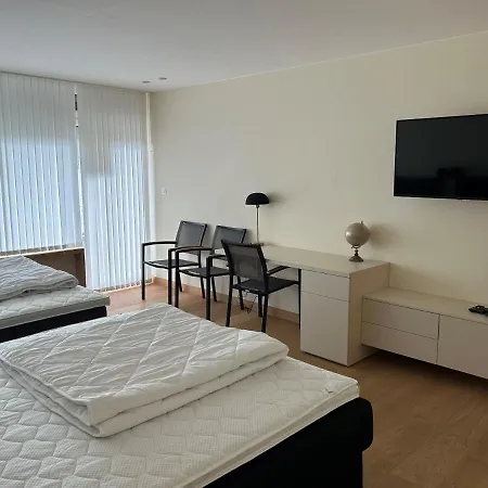 Beautiful And Spacious With Seaview T27 Apartment