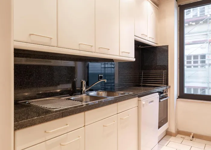 Bel Air - Stylish And Spacious With Stunning Sea View T27