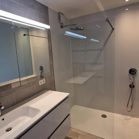 Apartment Bel Air - Stylish And Spacious With Stunning Sea View T27 *